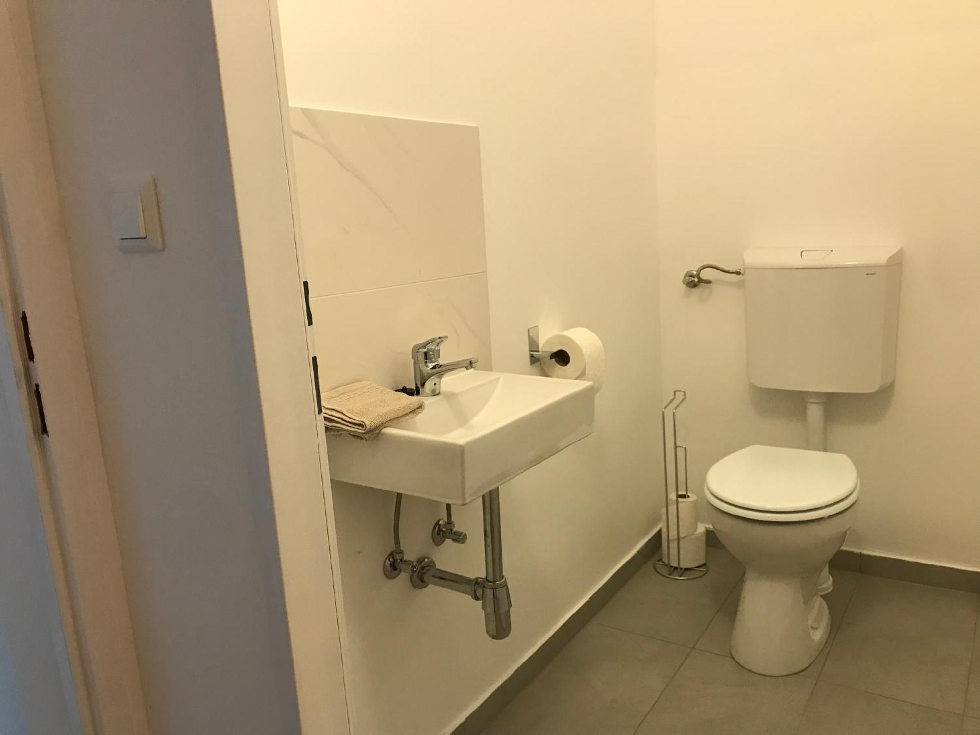 New • City-Park Apartment In The Vienna Center. 外观 照片